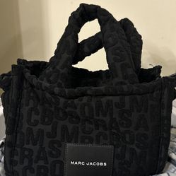 Marc Jacobs: The Monogram Terry Tote Black.