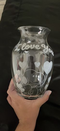 Snoopy Hand Engraved Vase