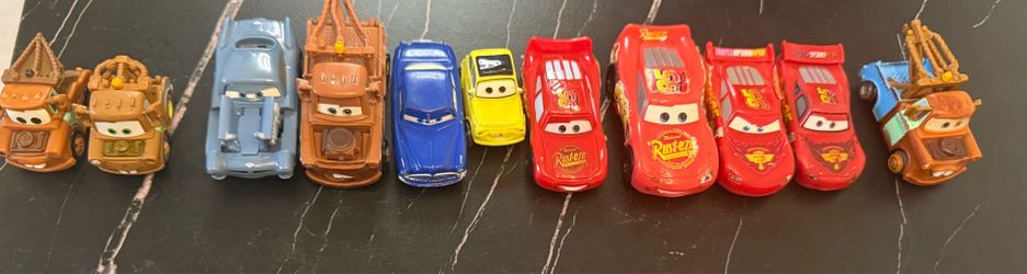 disney cars 1,2,3  minie die cast