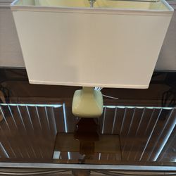 💡 Modern Mid-Century Table Lamp – $25 – Lady Lake
