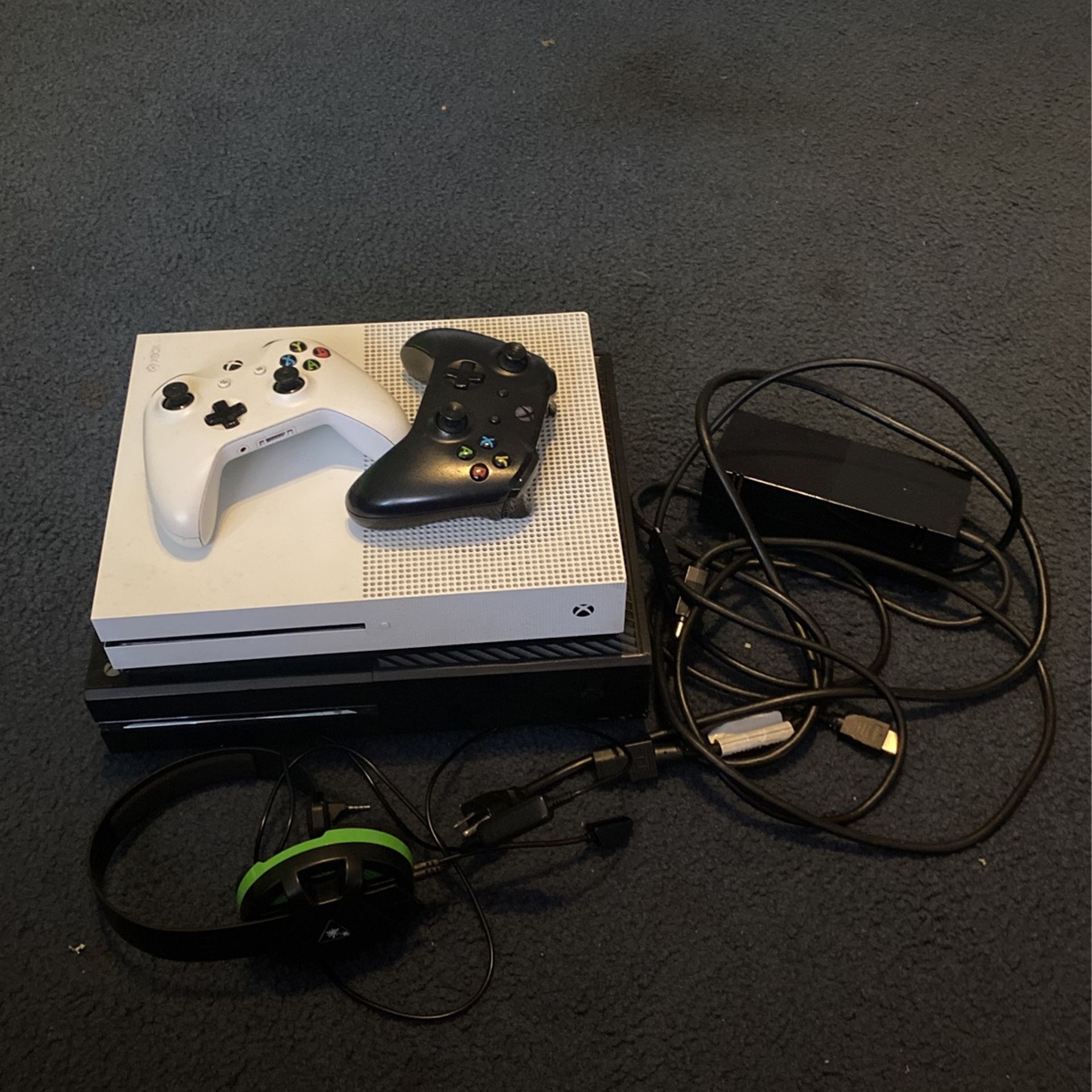 Xbox One S Xbox One