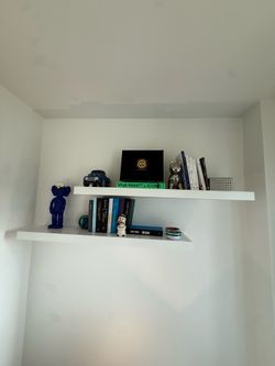2 white shelf