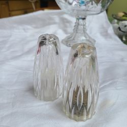 Royal Highlights Princess House Salt Pepper Crystal Shakers Vintage