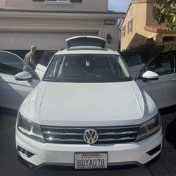 2018 Volkswagen Tiguan 2.0T SE Sport