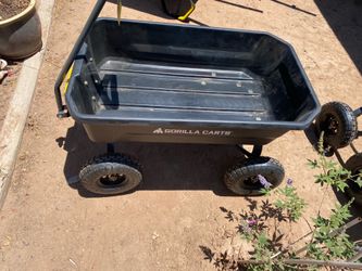 Gorilla 🦍 Dump Cart Brand NEW 4 Cu Ft 600 pound capacity in South Scottsdale 101 & E Thomas Rf