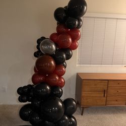Balloons Arched