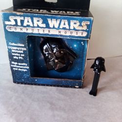 Star Wars Mouse And Pez Dispenser 