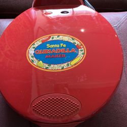 Santa Fe QM2R 900-Watt Quesadilla Maker