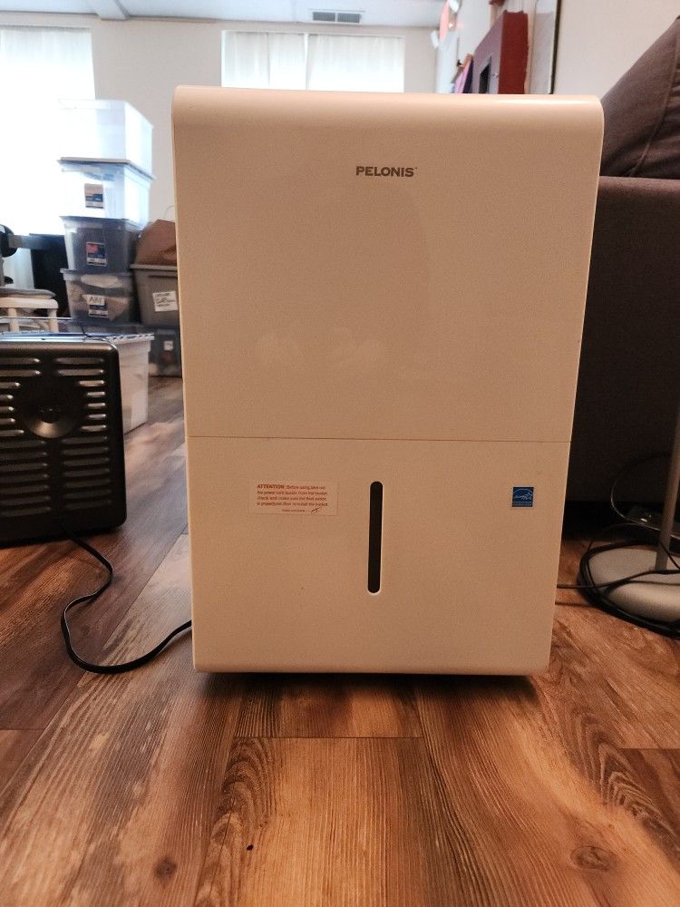 Pelonis Dehumidifier 40 Pts