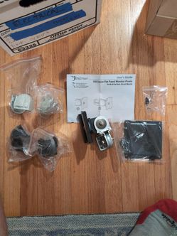 Ergotron 100 Series Flat Panel Monitor Pivot Mount