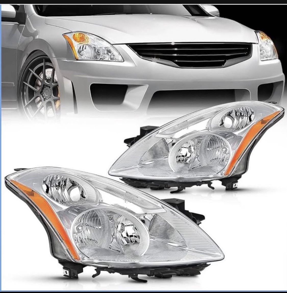 Nisan Altima Headlight.  Rightside Only