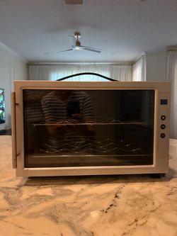 THERMOELECTRIC WINE COOLER JC-23AM 8-bottle