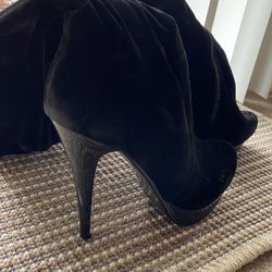 Cathy Jean suede knee high Stiletto Boots size 8