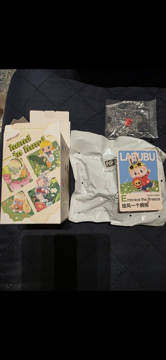 The Monsters LABUBU Embrace The Breeze Hand and Hand Series Figure POPMART