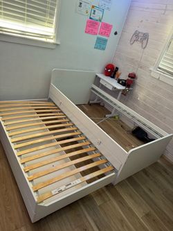 Twin Bed with Pull Out Bed