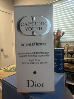 CAPTURE YOUTH Intense Rescue Age-Delay Revitalizing Oil-Serum