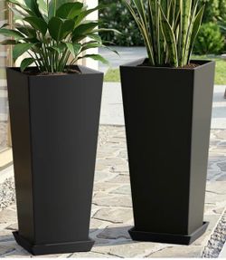 6 - 2’ self watering resin planters with saucers