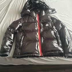 Moncler Montbeliard Down Jacket (Small)