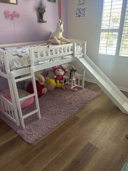 Children’s slide bed