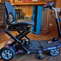 Transport EV Rider Foldable Mobility Scooter (needs new battery)