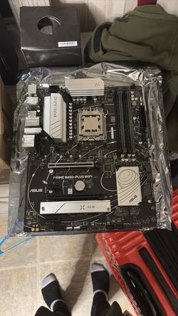 B650 asus mother board with a Ryzen 7700 Corsair aio plus ryzen amd oem fan bundle