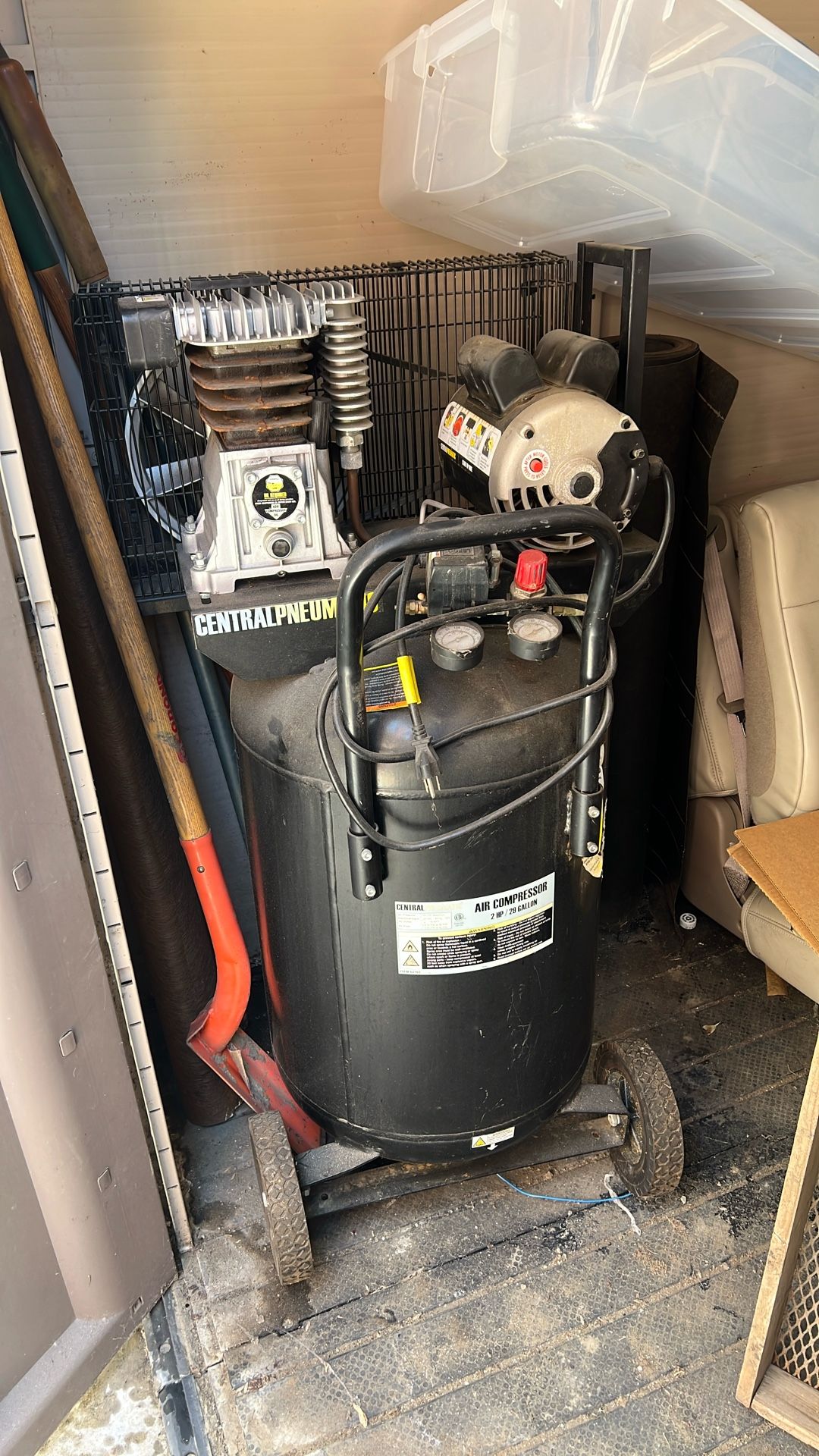 Air compressor
