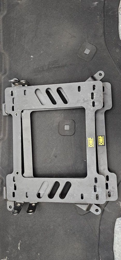 OMP Race Seat Brackets
