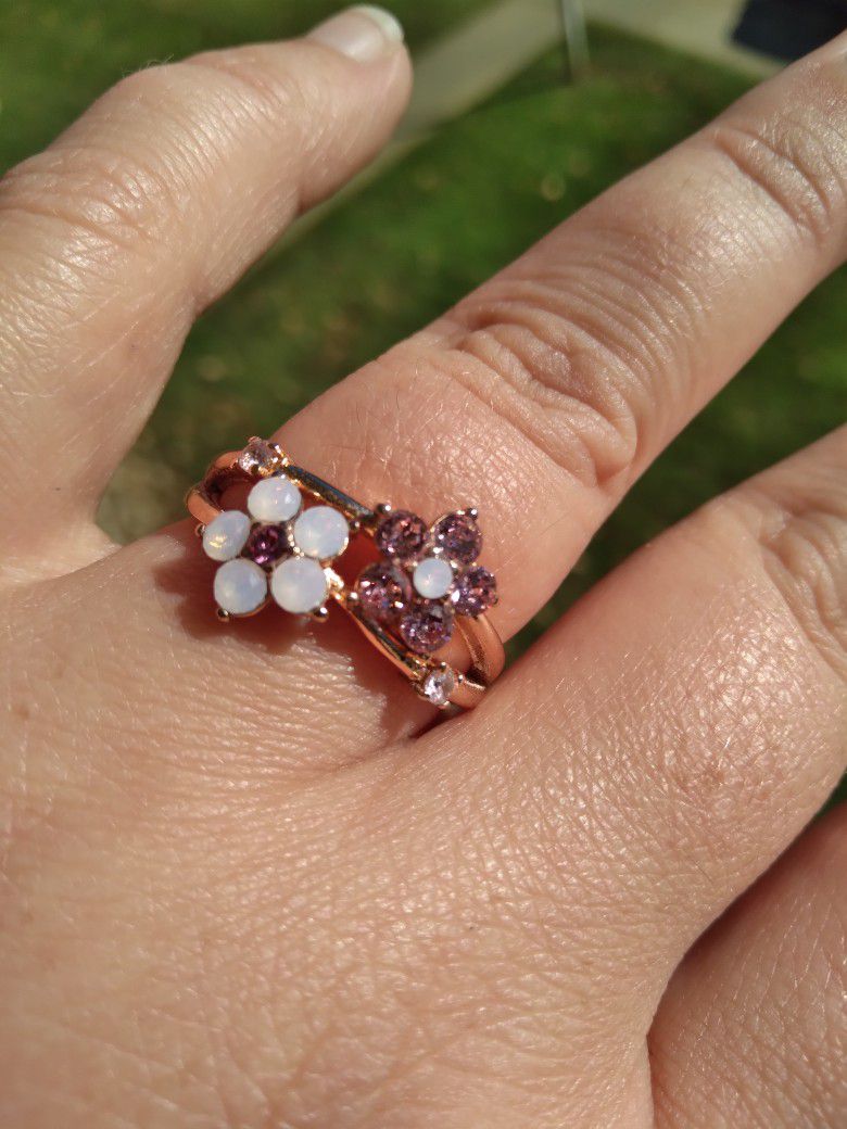 Rose Gold Plated And Swarvoski Crystal Opal & Saphire Ring Size 9  