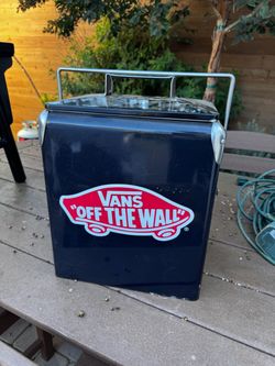 Vans off the wall cooler