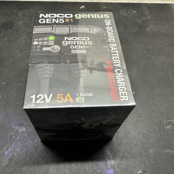 BRAND NEW SEALED NOCO Genius GEN5X1 5A Waterproof Battery Charger / Maintainer