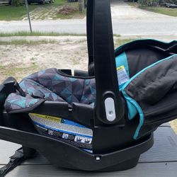 Infant Car seat 