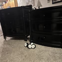 Nightstands/End Tables