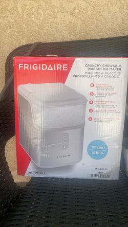 FRIGIDAIRE ICE  CRUNCHY NUGGET ICE MAKER