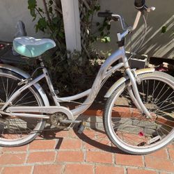 Ladies 7 Speed Cruiser