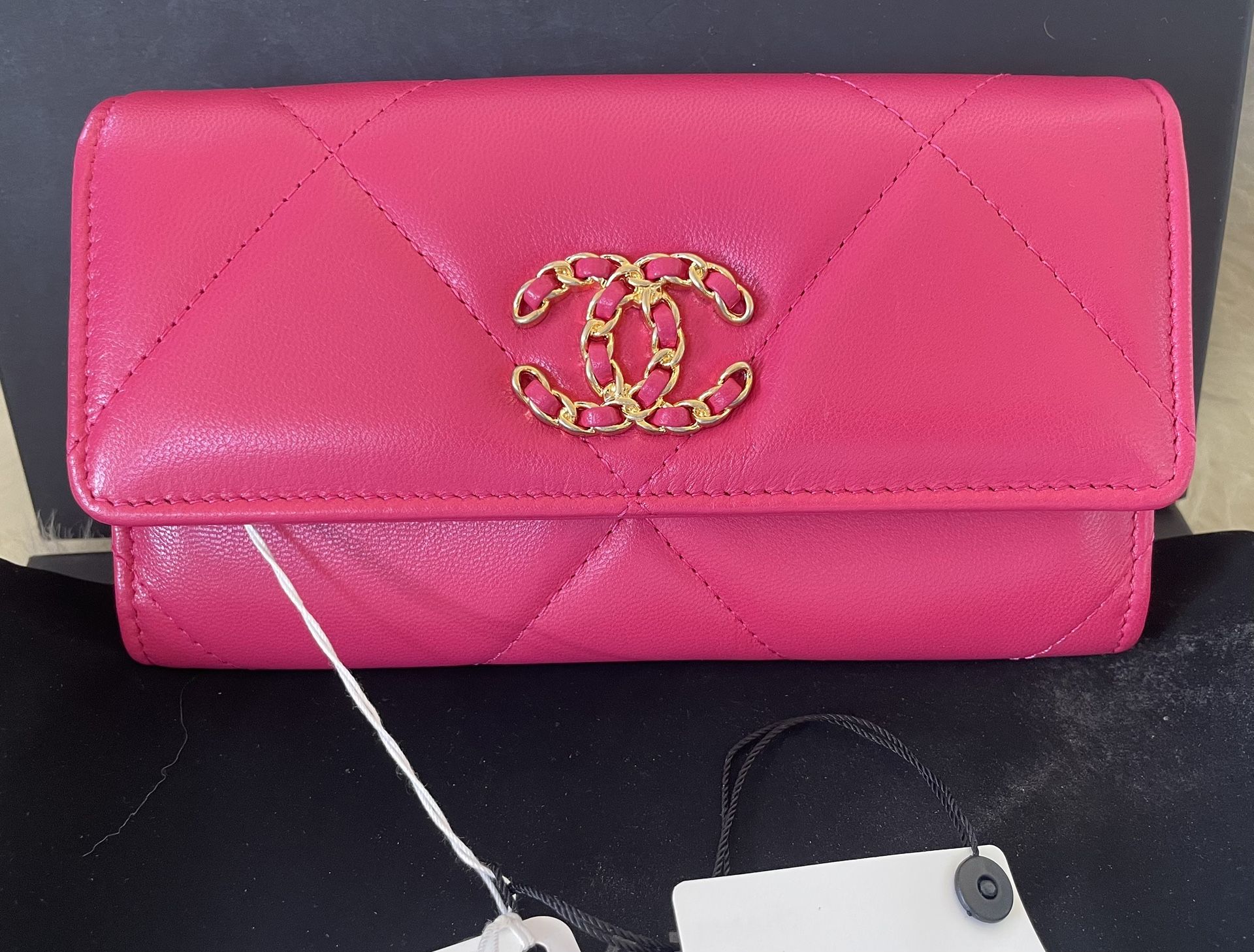 NWT Authentic Chanel 19 Flap Dark Pink Quilted bifold Wallet Clutch W/ Gold CC