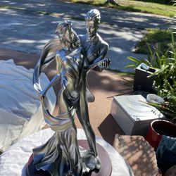 Statue