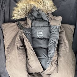 NORTH FACE