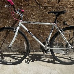 Trek 7900 Multitrack 700c 