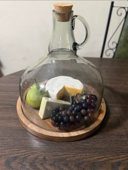 Farmhouse Cheese & Fruit Display / Charcuterie