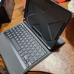 New Zagg iPad 9.7 Inch Keyboard Case
