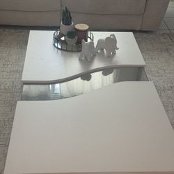 Living Room Table 