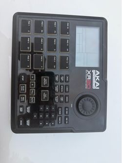 Akai XR20