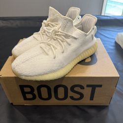 WTS Yeezy 350 Triple Cream