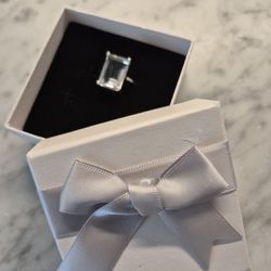 A Perfect Gorgeous Cocktail Ring. Size 6. Sterling Silver.