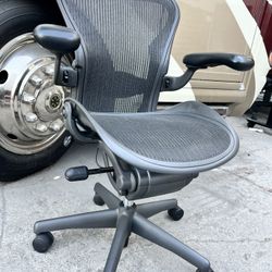 Small size A Herman Miller Aeron chair 