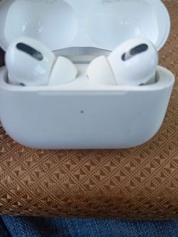 Iphone earbuds