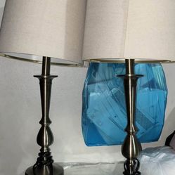 2 Lamps With USB Built Into It 