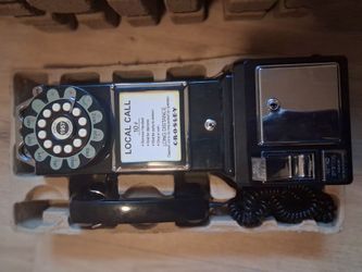 Crosley 1957 Retro Rotary Pay Phone