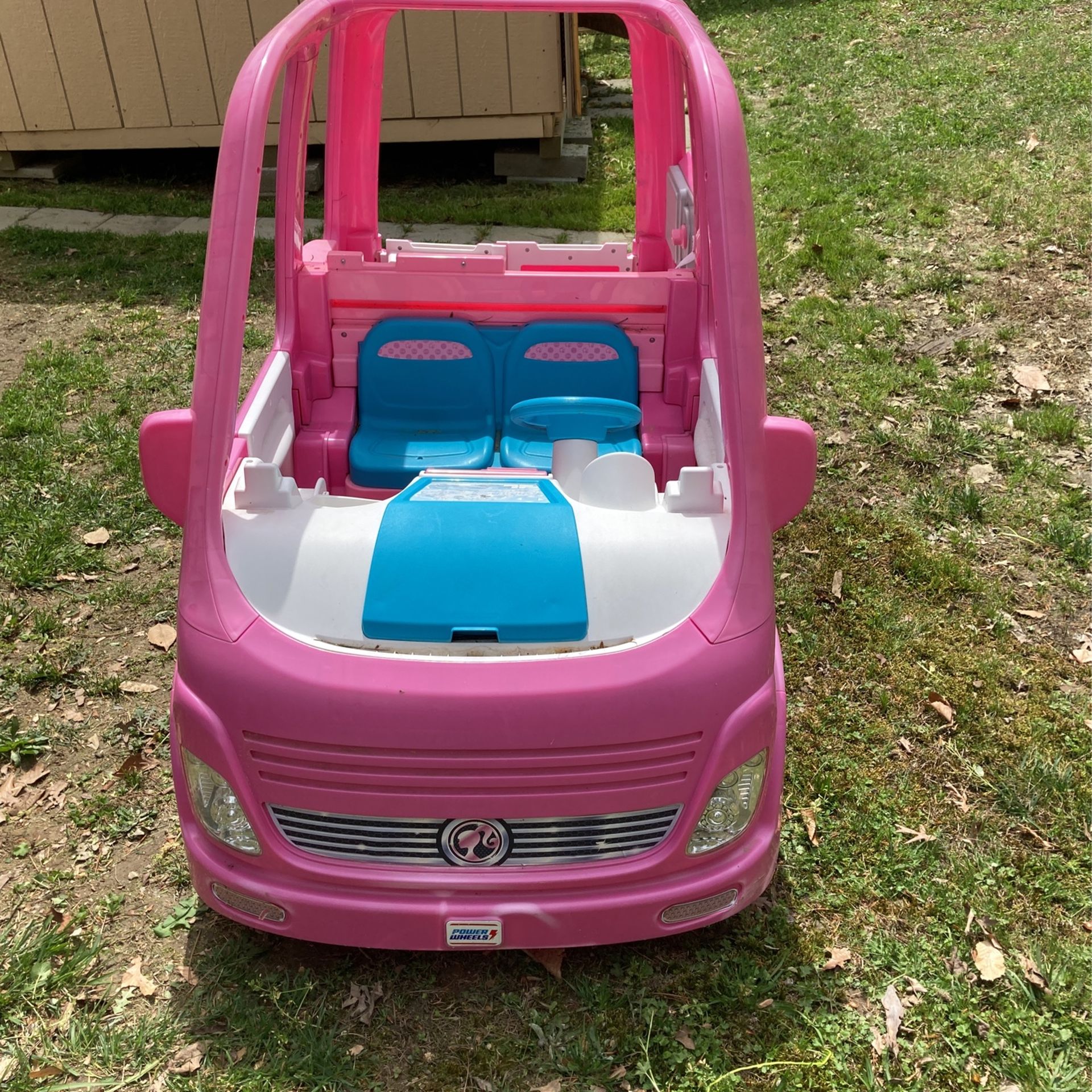 Power Wheels Barbie Dream Camper Battery Powered Ride With Music for Sale in Mcleansville NC OfferUp