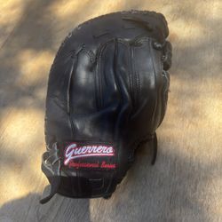 Guerrero RL-35 First Base Mitt 14" Softball 